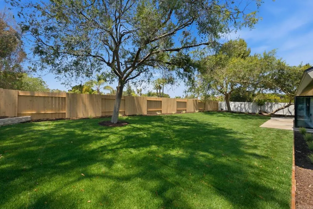 https://cdn.realtyfeed.com/cdn/127/306744078/76c20d9e1e93b47d345addd5ce2249ac.webp
