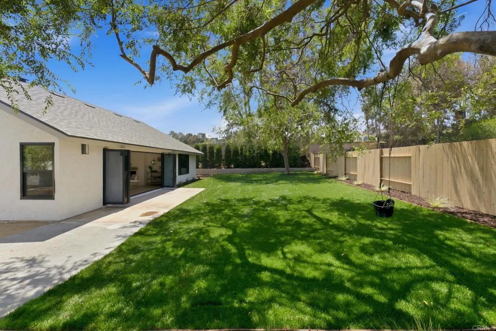 https://cdn.realtyfeed.com/cdn/127/306744078/ef8bd96c242bcd9a695159834724ec07.webp
