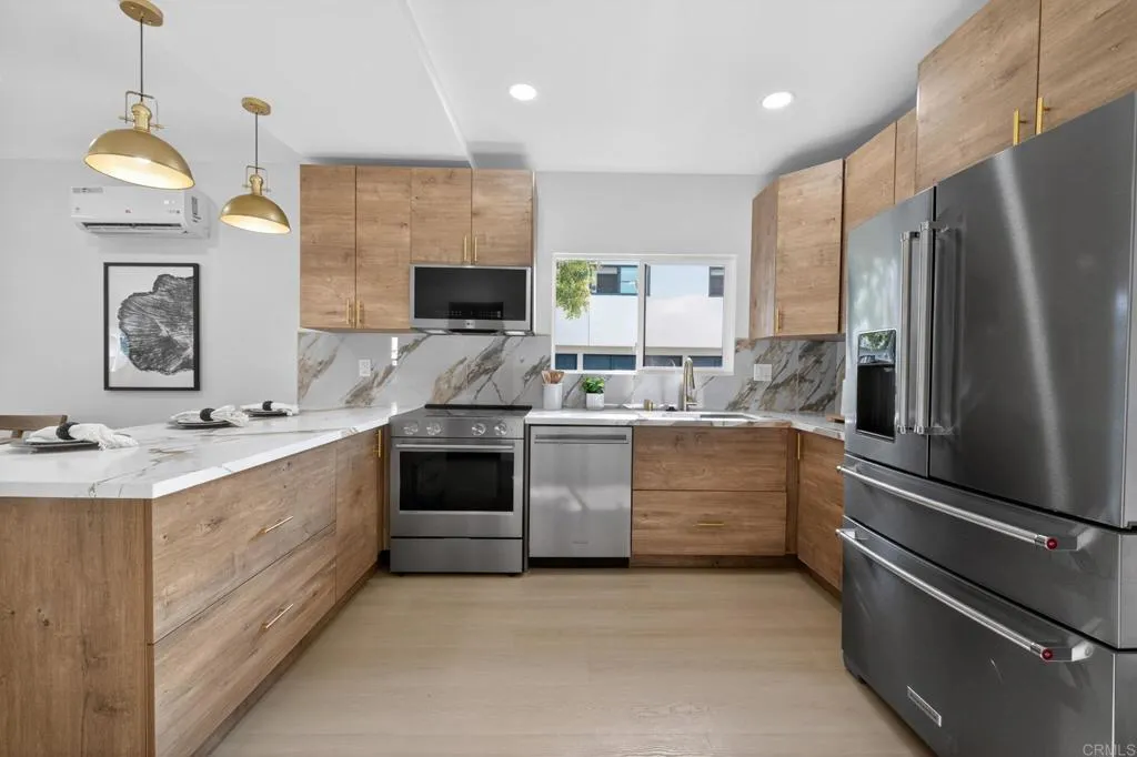 https://cdn.realtyfeed.com/cdn/127/306744089/52ccff132d7ea9b7a40f0bcba5a22674.webp