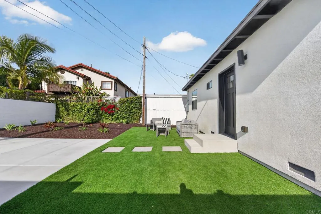 https://cdn.realtyfeed.com/cdn/127/306744089/a67f33bdf318f00523196ed02712230a.webp