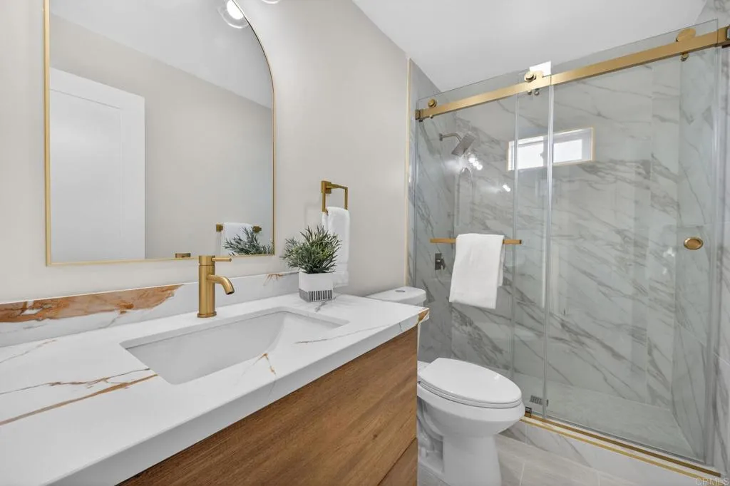 https://cdn.realtyfeed.com/cdn/127/306744089/b62c651824bc3d644ee67f8fad150bc7.webp