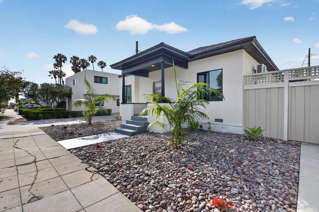 https://cdn.realtyfeed.com/cdn/127/306744089/bd4c99aa94e51c3491c561935454fcce.webp