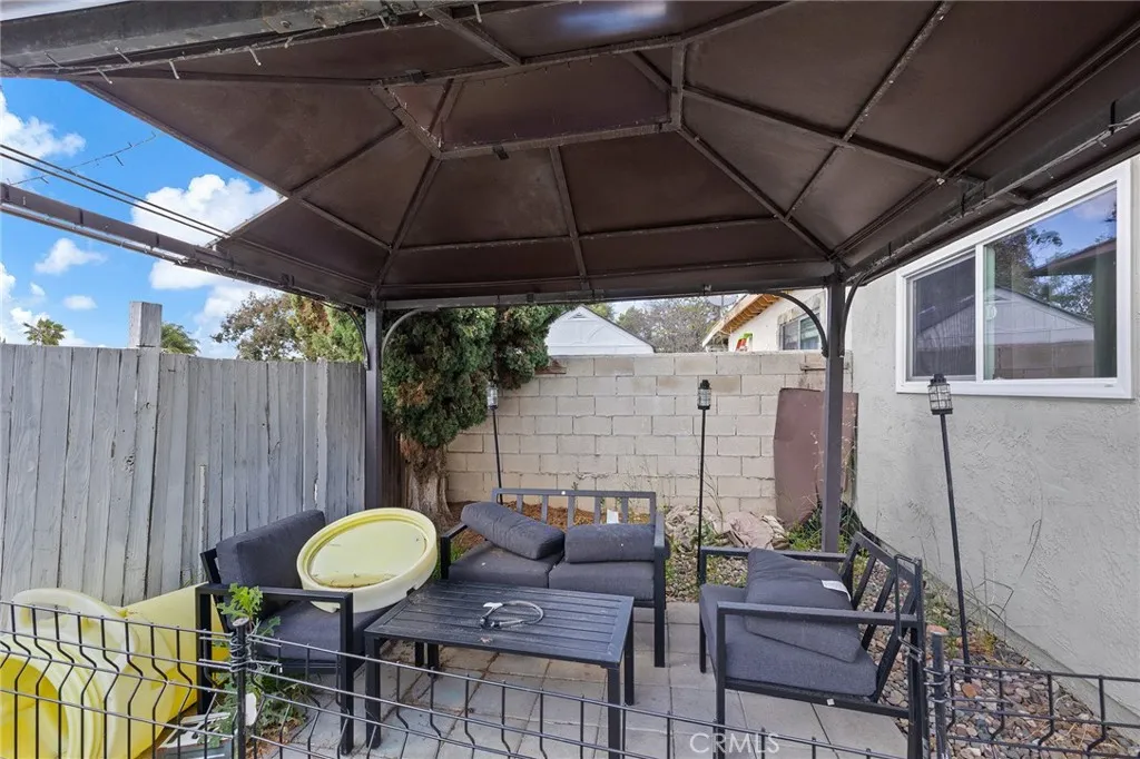 https://cdn.realtyfeed.com/cdn/127/306744130/5f23de0226c4211164c23cebb9e80110.webp