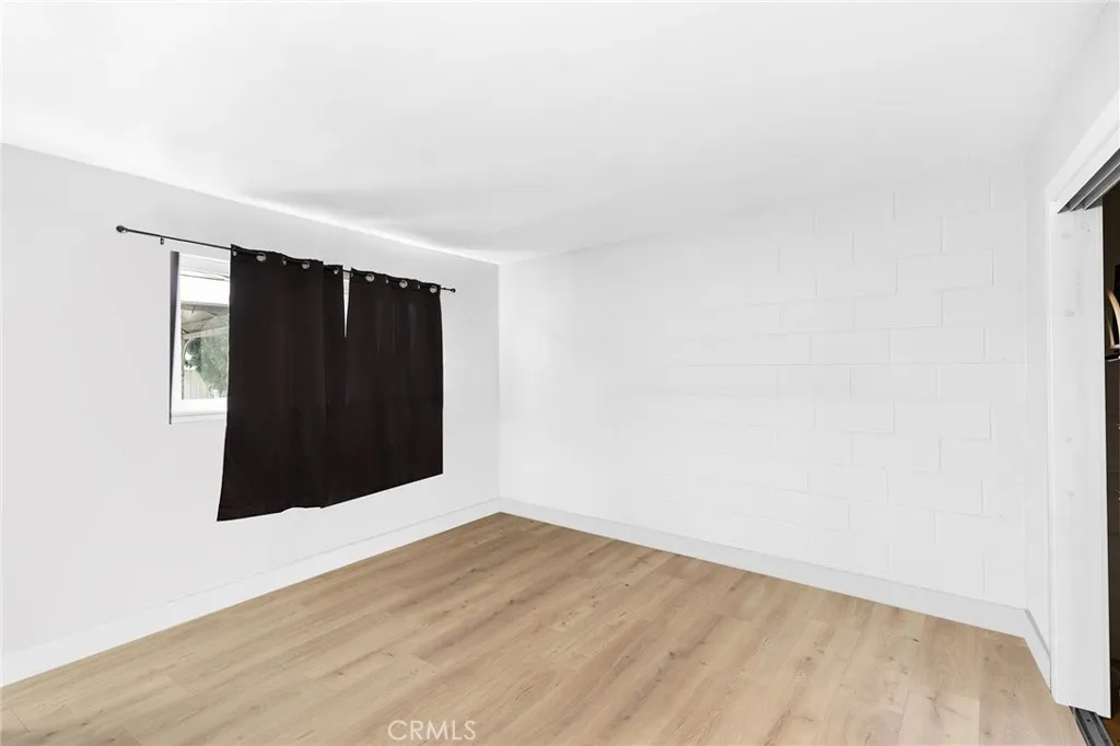 https://cdn.realtyfeed.com/cdn/127/306744130/72f0fe848e94c5c33bdcf86fca56bed7.webp