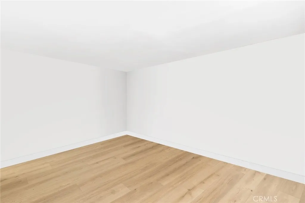 https://cdn.realtyfeed.com/cdn/127/306744130/ef378071b5d214200c58a18d2cf8fc93.webp