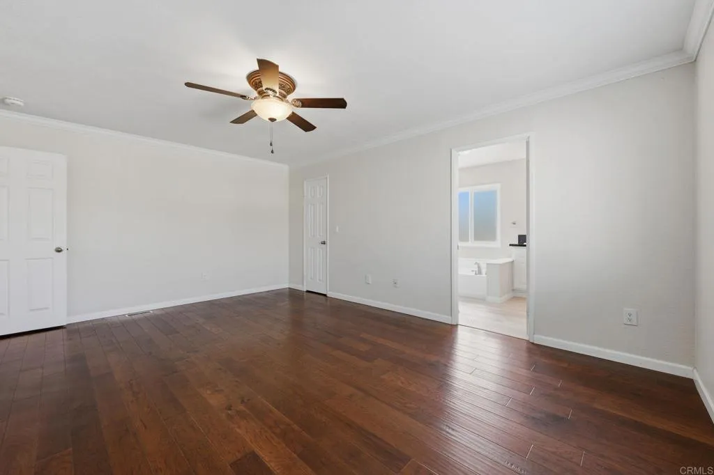 https://cdn.realtyfeed.com/cdn/127/306744145/0362b9651984bcf607d6b22b57d1ce13.webp