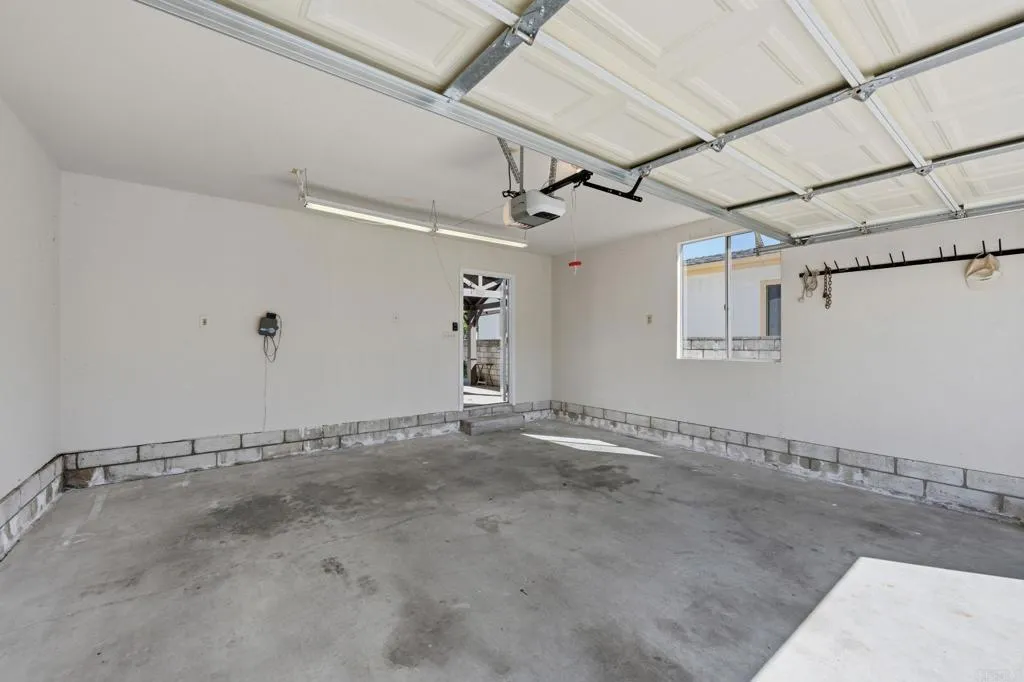 https://cdn.realtyfeed.com/cdn/127/306744145/3a4f3448c9d6c02a20445252766d8933.webp