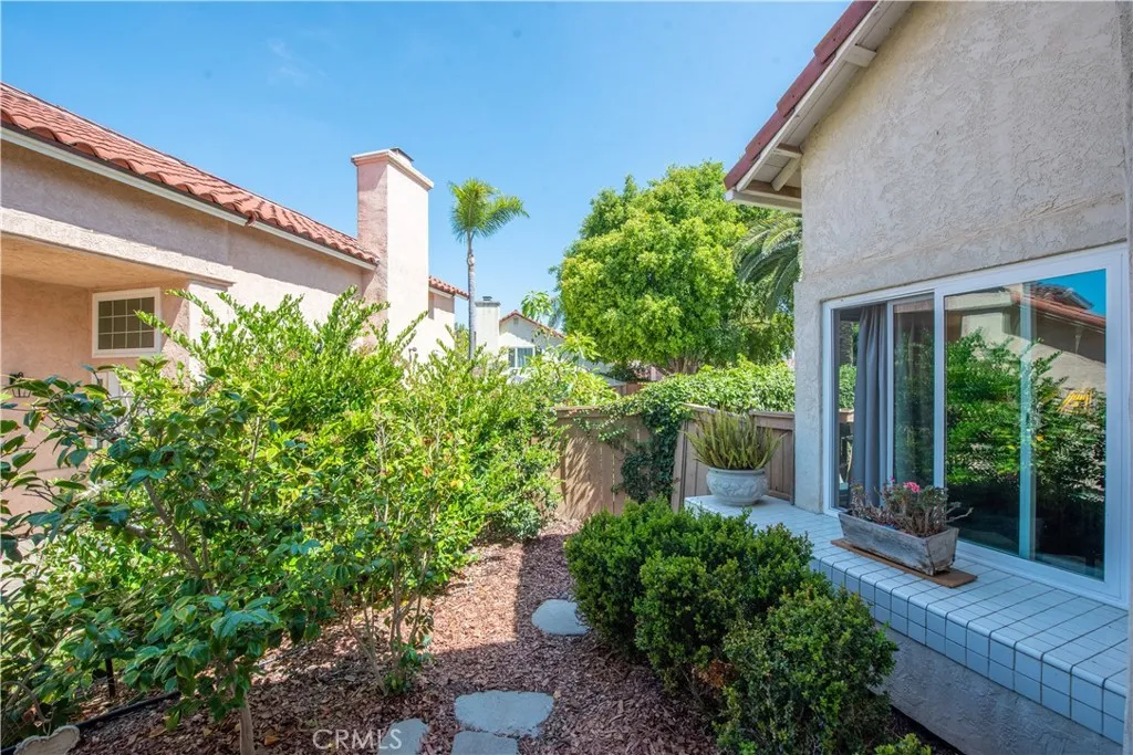 Vista, CA 92081