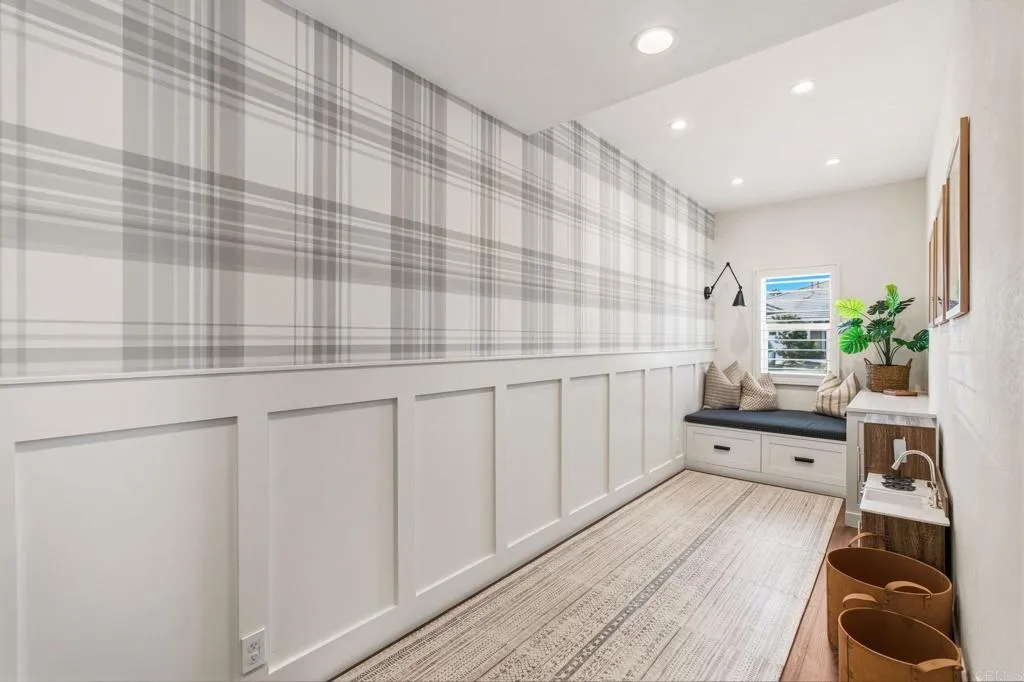 https://cdn.realtyfeed.com/cdn/127/306744182/4cf1ac2db0ff18753f0bbafdaa51d349.webp