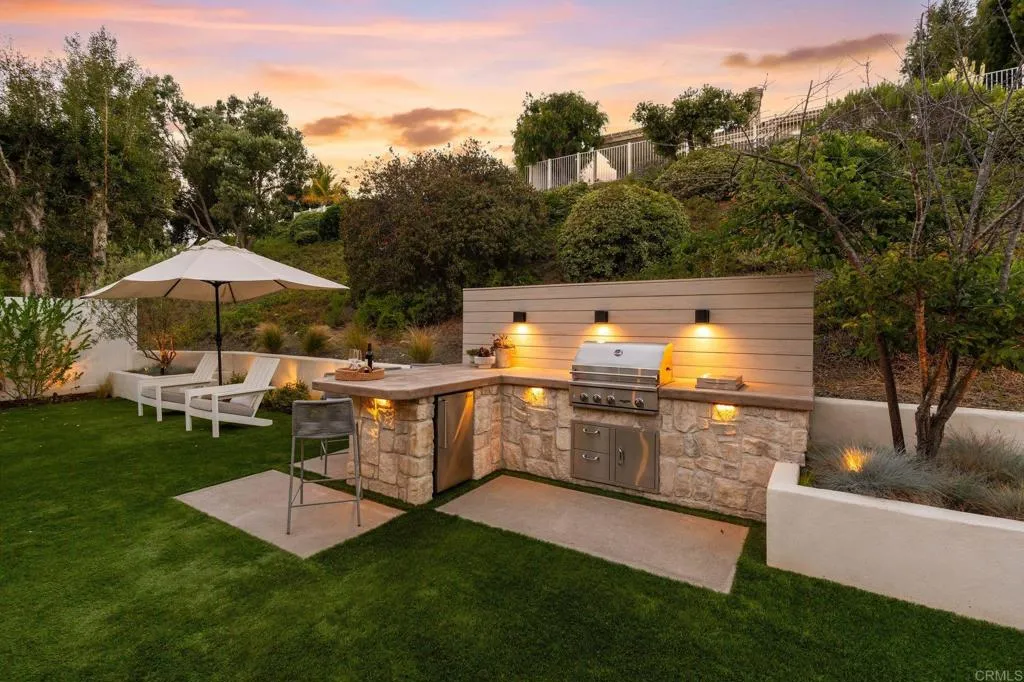 https://cdn.realtyfeed.com/cdn/127/306744182/64f5744cc6d3cca365e76ba11f4ae163.webp