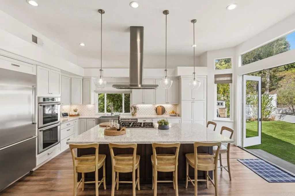 https://cdn.realtyfeed.com/cdn/127/306744182/e0f75119d45f38ff9c32e1b70014ce93.webp