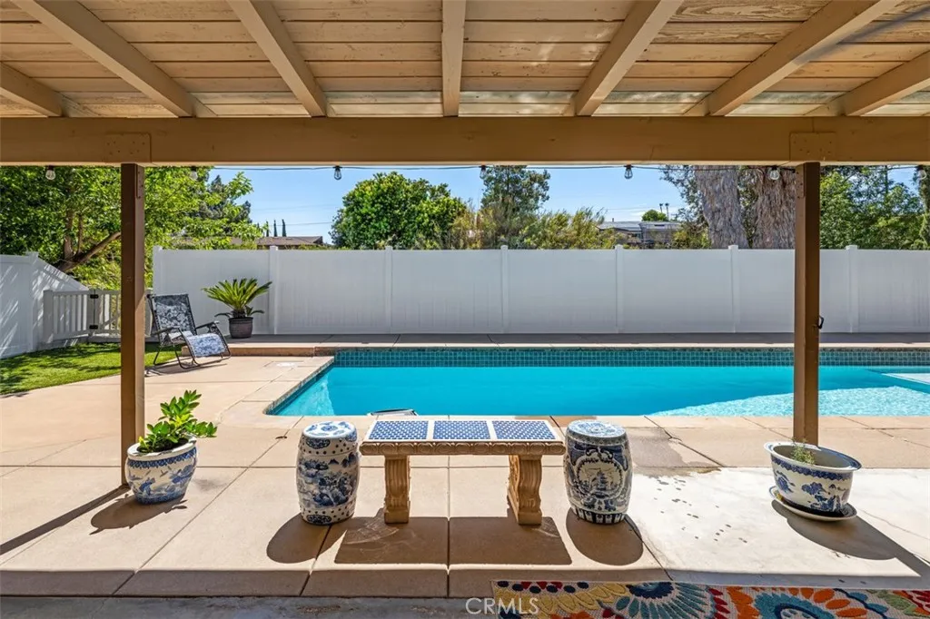 https://cdn.realtyfeed.com/cdn/127/306744184/8cea54a193d94705c05aa6fe9a20a80f.webp