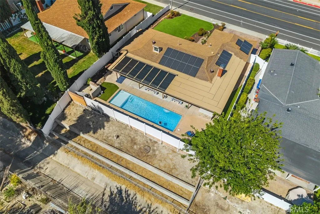 https://cdn.realtyfeed.com/cdn/127/306744184/b569c0e84869fb0eebcae98a926178de.webp
