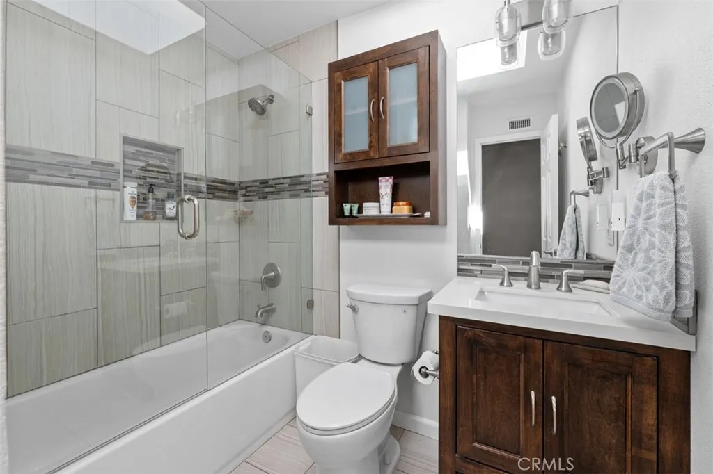 https://cdn.realtyfeed.com/cdn/127/306744184/ee7ad696a64e3d5e71cf6e6ac4ccff41.webp