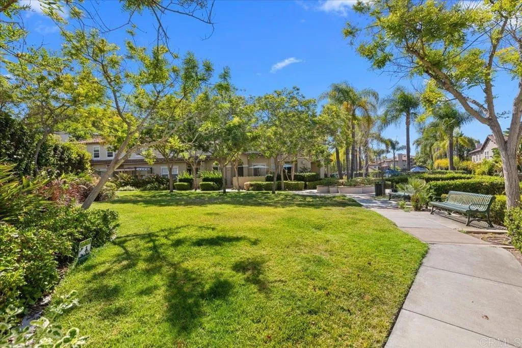 https://cdn.realtyfeed.com/cdn/127/306744220/3e9c0a6c7daaf61fb4e9ff4617bf4985.webp