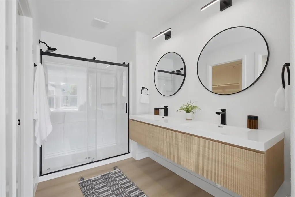 https://cdn.realtyfeed.com/cdn/127/306744281/30de9fa7b7cfd00e5f4da94c80af79ef.webp