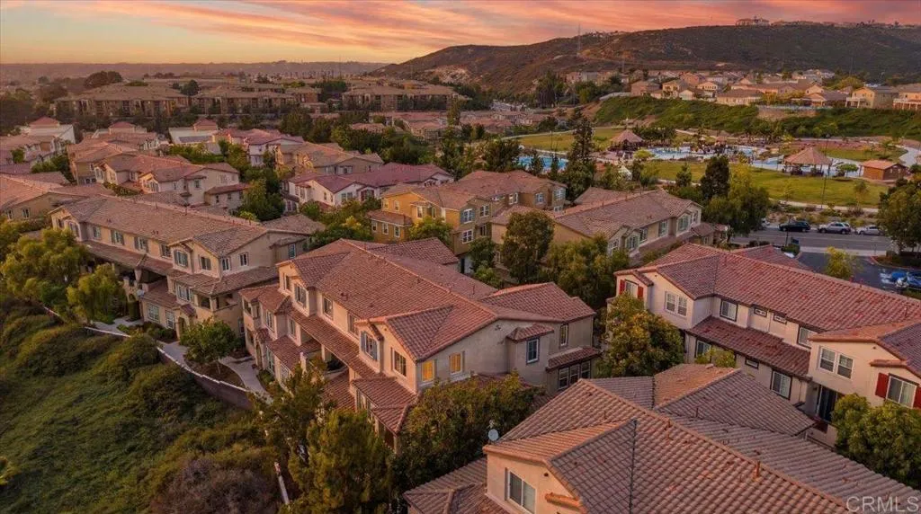 https://cdn.realtyfeed.com/cdn/127/306744281/3bddf3280bdf0c4fddeaa096389ca084.webp