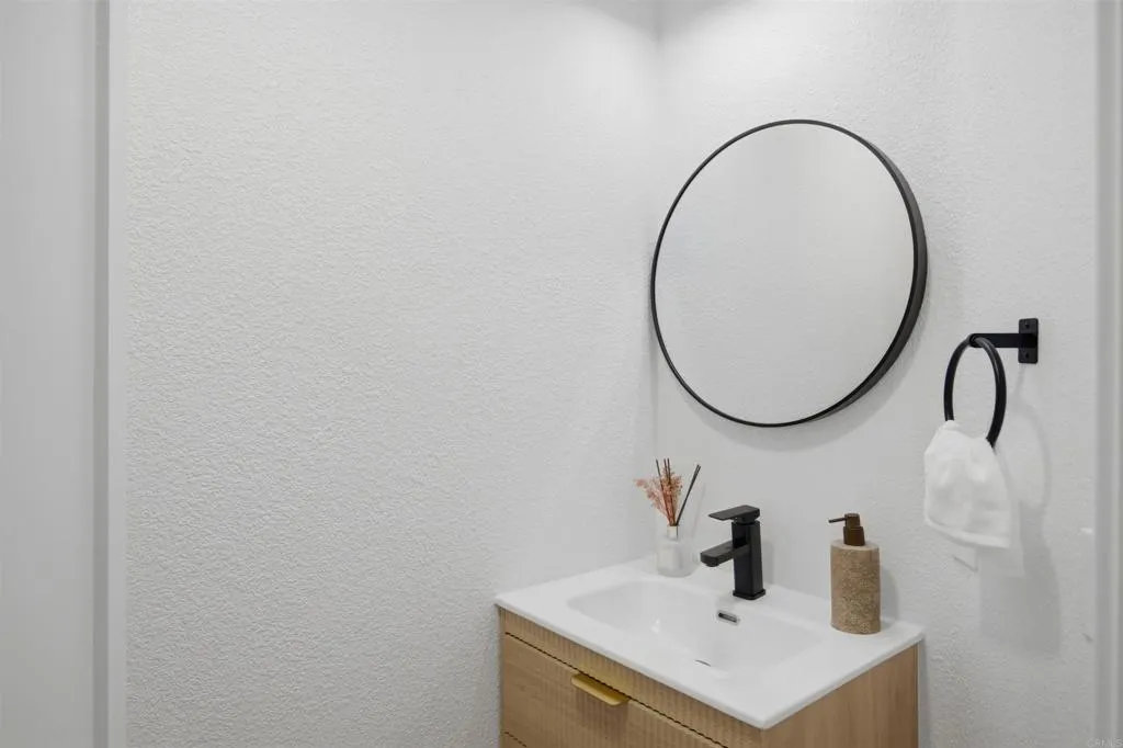 https://cdn.realtyfeed.com/cdn/127/306744281/8588bbc7021461ac7ef1cc3a2980a9be.webp