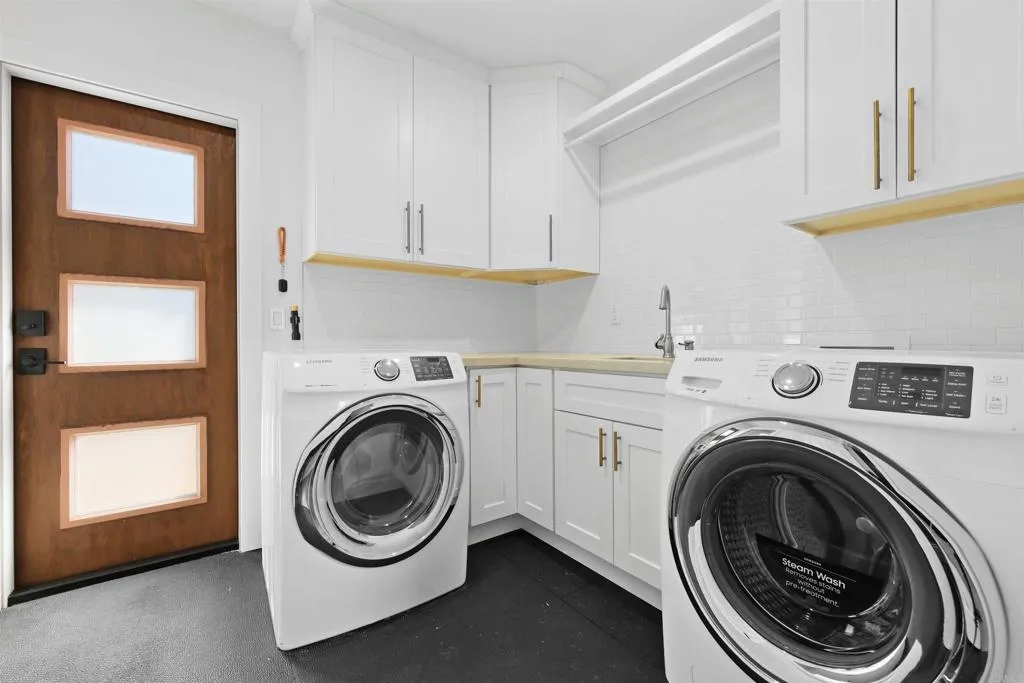 https://cdn.realtyfeed.com/cdn/127/306744300/3e72054c496d382c723e265ff92cc21a.webp