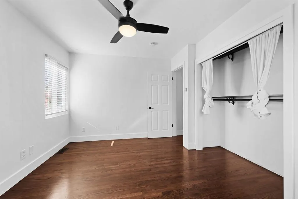 https://cdn.realtyfeed.com/cdn/127/306744300/48687c0b844bf56e4a452dfdd178c2cb.webp
