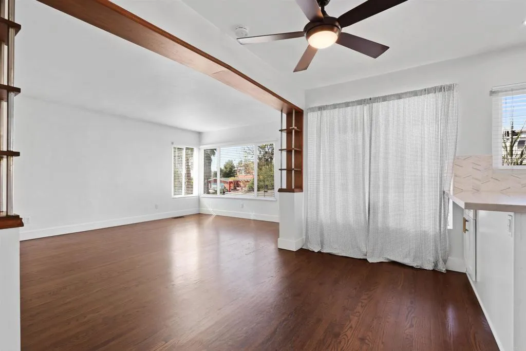 https://cdn.realtyfeed.com/cdn/127/306744300/eab058fbe042e38db9fd333f4197d0be.webp