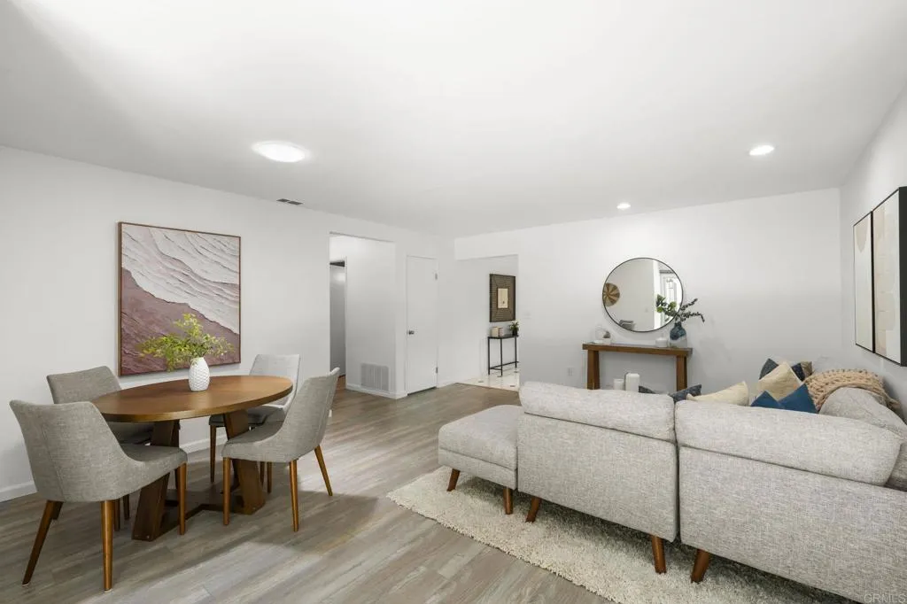 https://cdn.realtyfeed.com/cdn/127/306744311/9b03006163bb397c3fd3990eb9a9ed3d.webp