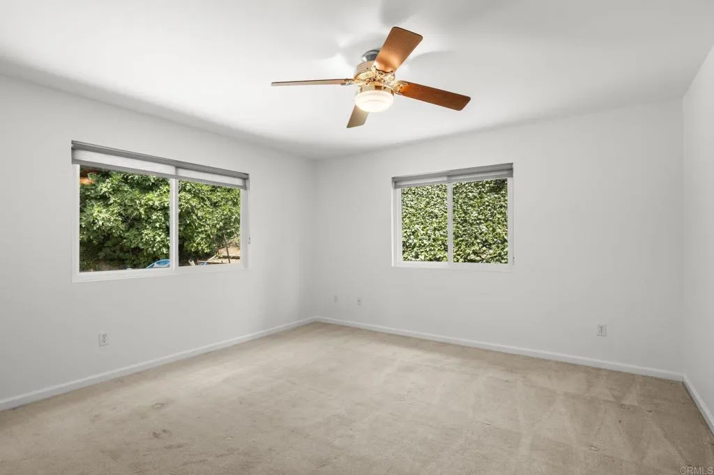https://cdn.realtyfeed.com/cdn/127/306744311/b5c1c76fdf0cc924eaf6cbeed4656b93.webp