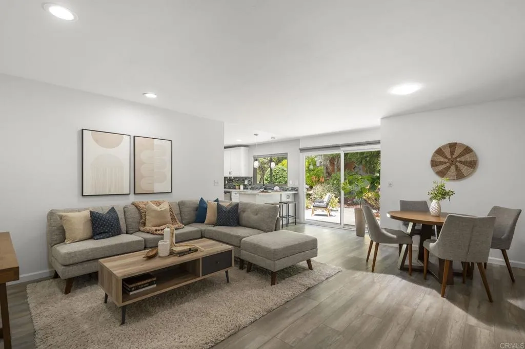 https://cdn.realtyfeed.com/cdn/127/306744311/d211cfaaae67de8a68ec5ed4fde29d65.webp