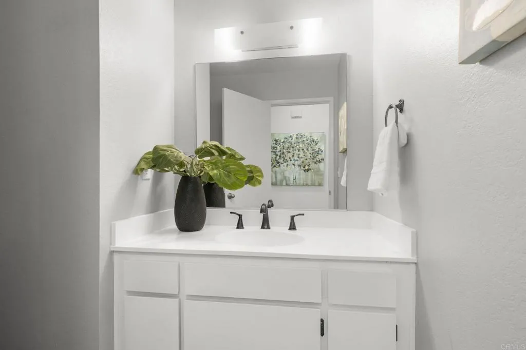 https://cdn.realtyfeed.com/cdn/127/306744311/e11c6b7e93b96a50bb87355c6ef01669.webp