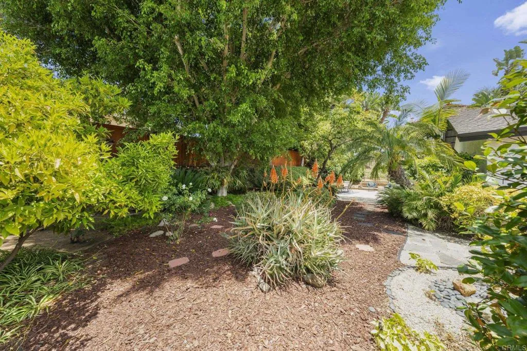 https://cdn.realtyfeed.com/cdn/127/306744311/ed0a5871b0246da270f97cbca224e1eb.webp