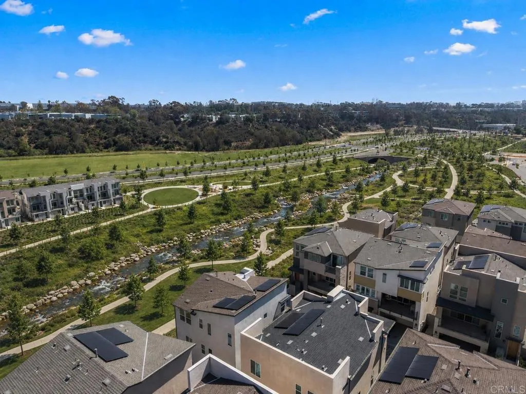 https://cdn.realtyfeed.com/cdn/127/306744363/2b35fe7347ea828e4490e0a43a18be10.webp