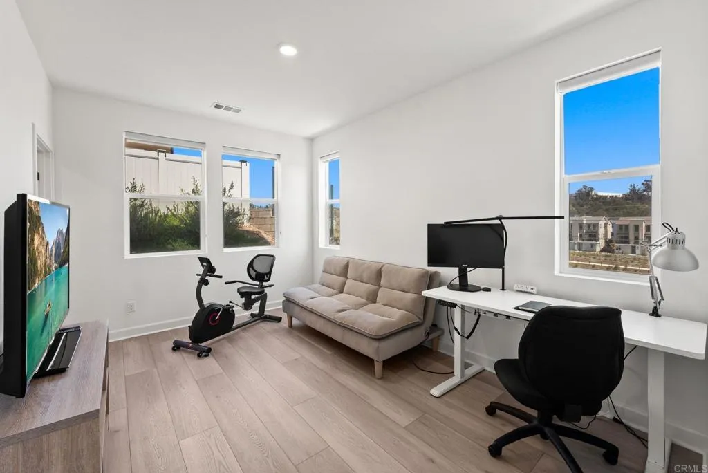https://cdn.realtyfeed.com/cdn/127/306744363/48ecff600b6efb1d22b7280c17e7cb9b.webp