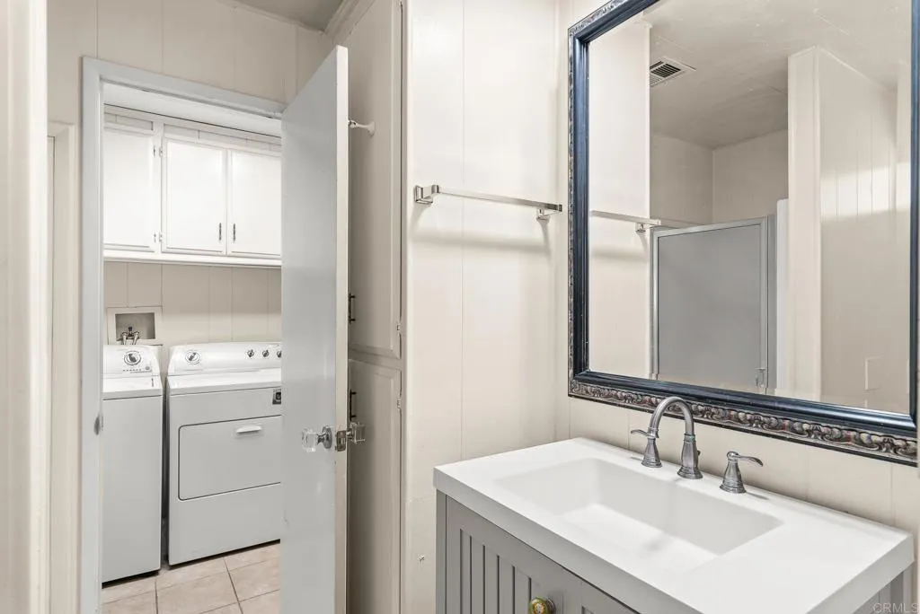https://cdn.realtyfeed.com/cdn/127/306744396/72811bdbc334639a5c71006a9274d181.webp