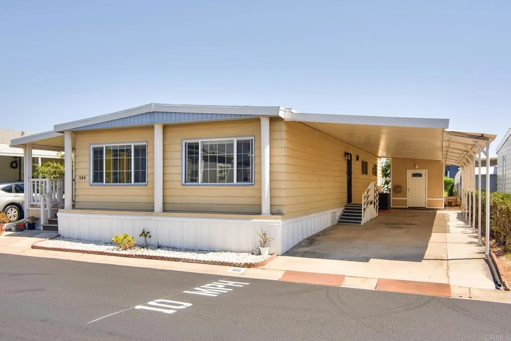 https://cdn.realtyfeed.com/cdn/127/306744396/81300954d2ac54e1745ae590f4dc4771.webp