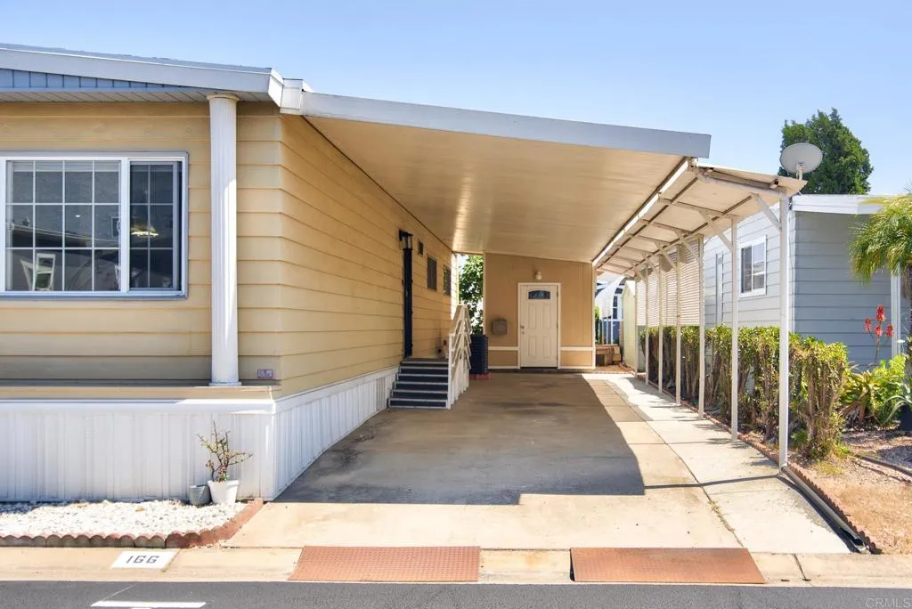 https://cdn.realtyfeed.com/cdn/127/306744396/9c7f6876627fab7b9df71d567f4901bc.webp