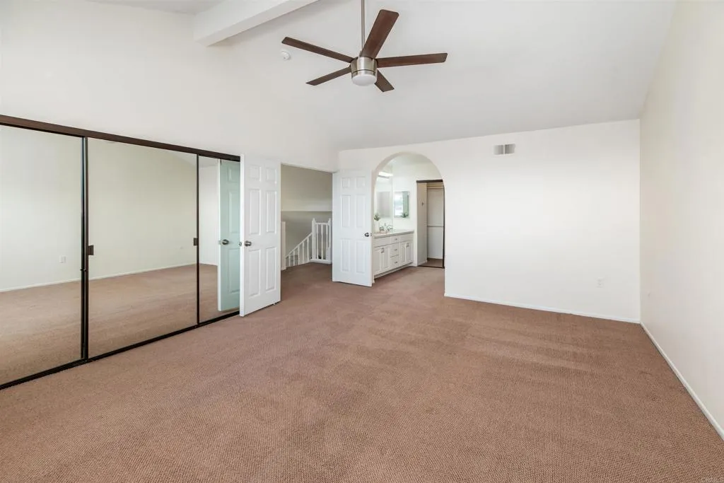 https://cdn.realtyfeed.com/cdn/127/306744443/2f98eab70255879d9679edf4dfb36e91.webp