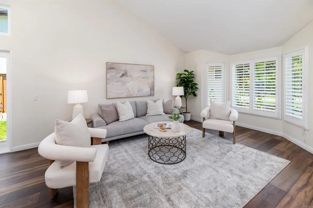 https://cdn.realtyfeed.com/cdn/127/306744443/62ae1bf28d96d4e0908870a17f4e72c1.webp