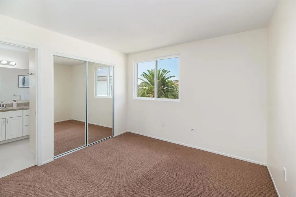 https://cdn.realtyfeed.com/cdn/127/306744443/7b52e63298713f6012f7f78e9780f959.webp
