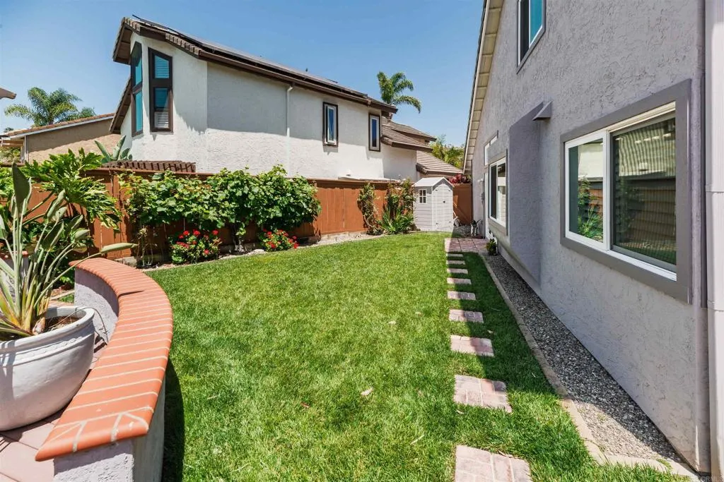 https://cdn.realtyfeed.com/cdn/127/306744443/f6a5b7bacd9a4431873213e95b2eac45.webp