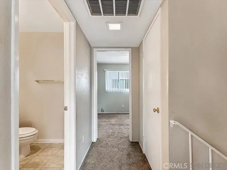 https://cdn.realtyfeed.com/cdn/127/306744451/8199bebb6130ca818d8c3f5e6e88f567.webp