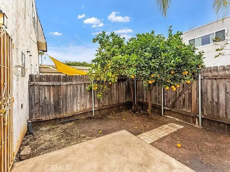 https://cdn.realtyfeed.com/cdn/127/306744451/910c1a4dc6ecbb157b697ba4a6e33bda.webp