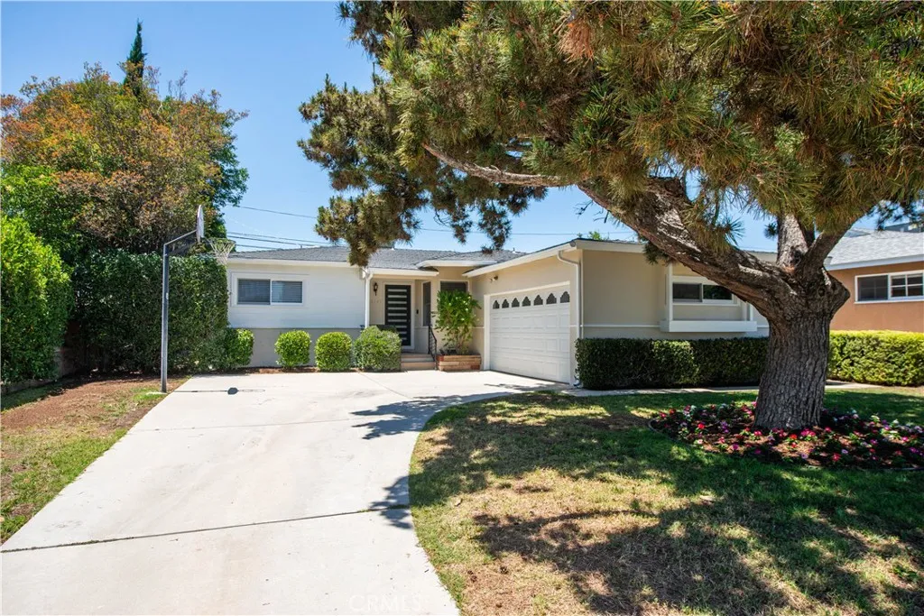 North Hills, CA 91343