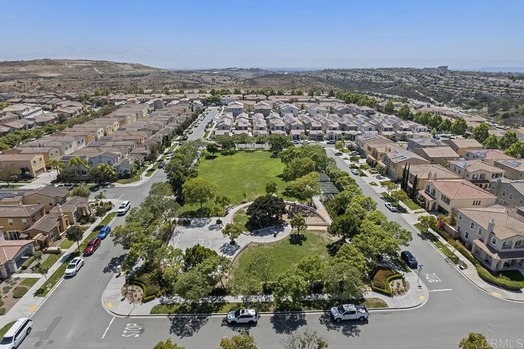 https://cdn.realtyfeed.com/cdn/127/306744558/71a455ed34a672c10d032eb5dc953254.webp