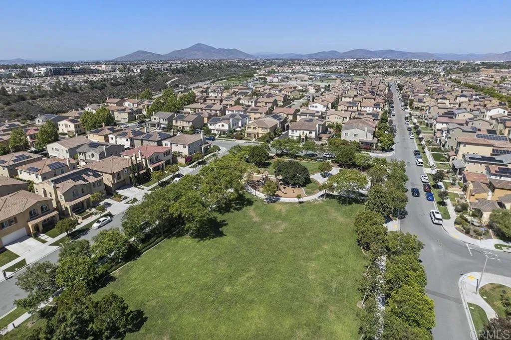 https://cdn.realtyfeed.com/cdn/127/306744558/a6588336e9a6101c1b39adf080c14767.webp