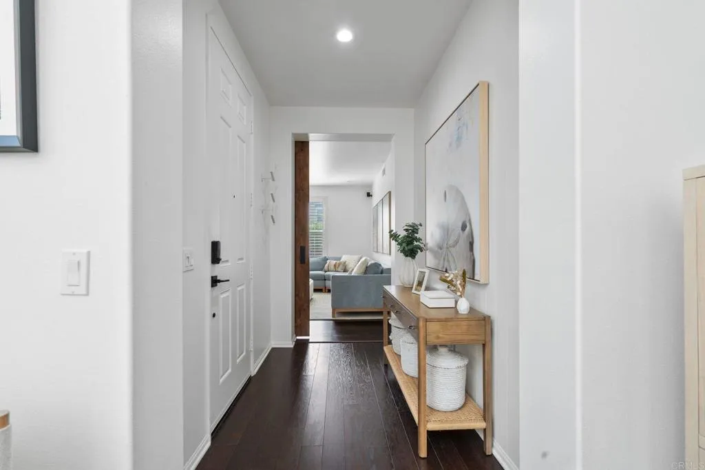 https://cdn.realtyfeed.com/cdn/127/306744565/082a3039565f460456cc2d3bbd949ec3.webp