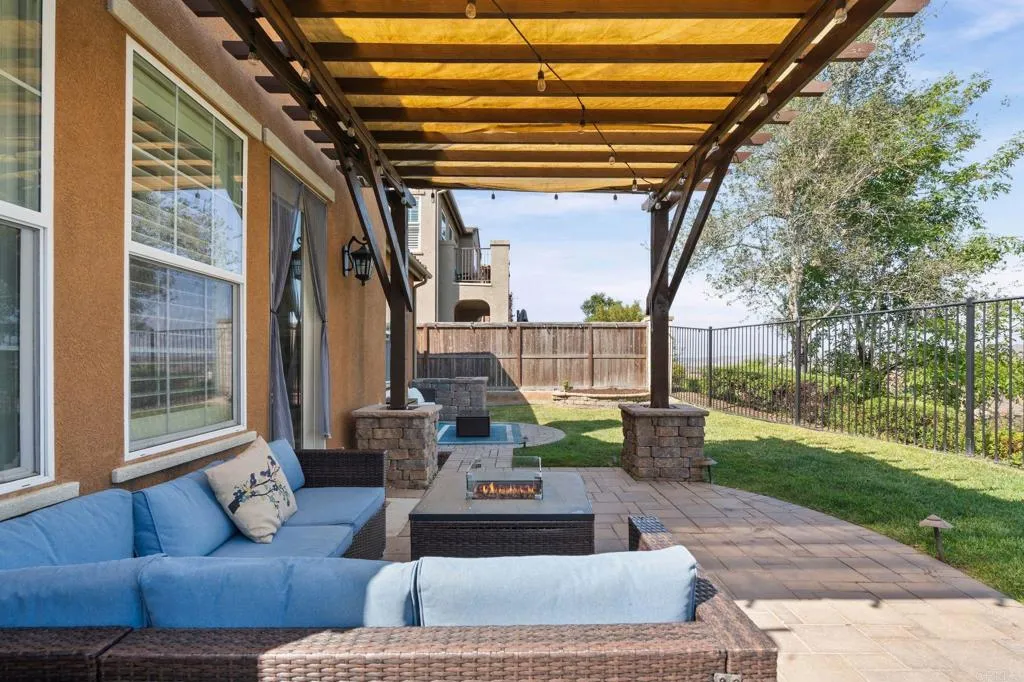 https://cdn.realtyfeed.com/cdn/127/306744565/1647f1b1829ec9e839b9778e60a1e404.webp
