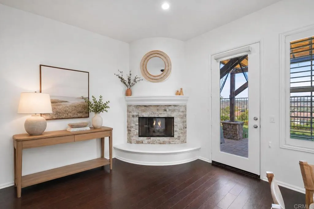 https://cdn.realtyfeed.com/cdn/127/306744565/36dd15f2b0127ac2c475198deeb9e41f.webp