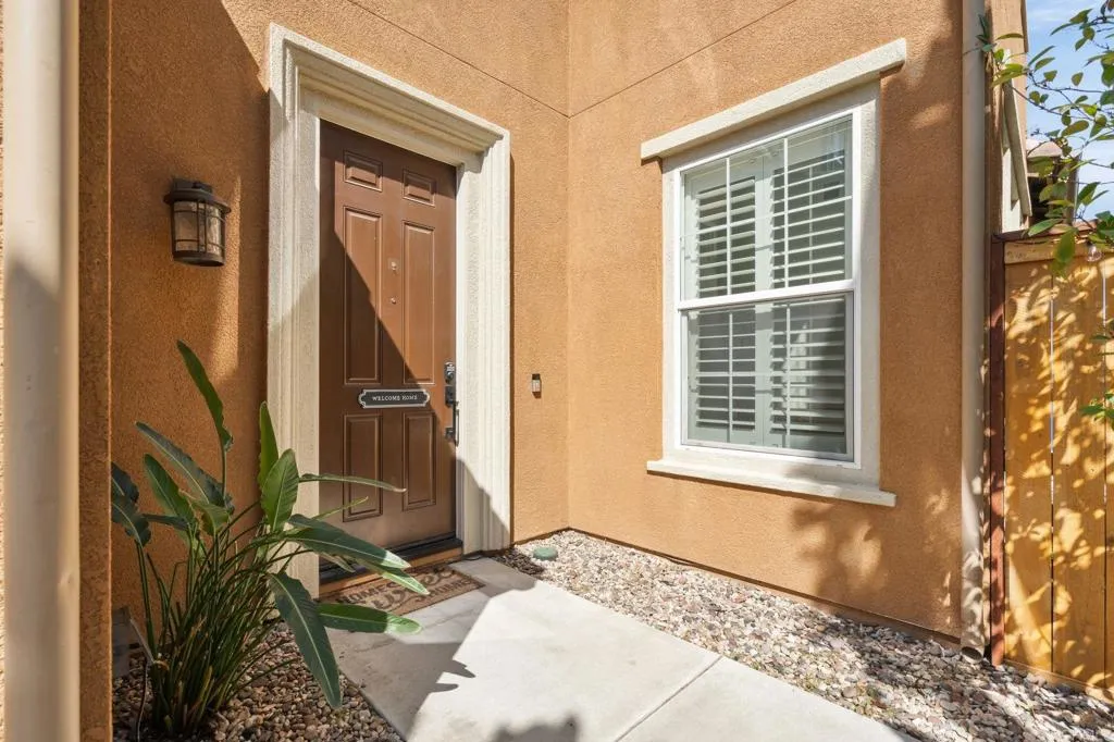 https://cdn.realtyfeed.com/cdn/127/306744565/abc6ffaf6b8bcc4c6b30c6fd73623970.webp