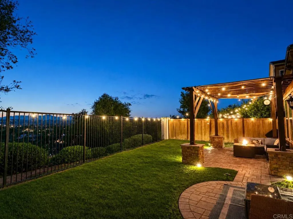 https://cdn.realtyfeed.com/cdn/127/306744565/ac8e0d85c133706a6b0cd77e614427e3.webp