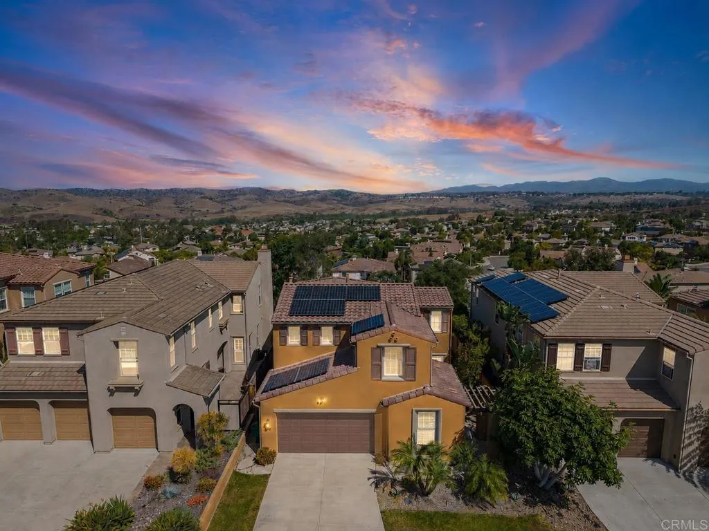 https://cdn.realtyfeed.com/cdn/127/306744565/eef07f98f71a661b2c6f8be736aa32b2.webp